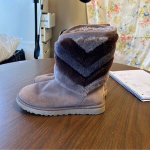 Ugg boots Tania size 8
